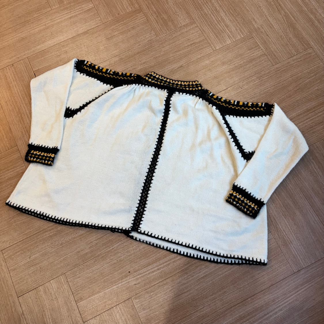 캐롤라이나 케이 테슬 크로쉐 니트 풀 오버 상품이미지7