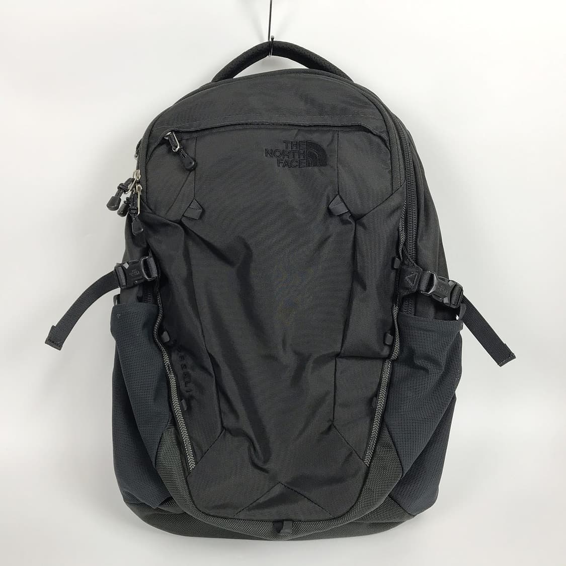 노스페이스 보레알리스 회색 백팩 가방 상품이미지1