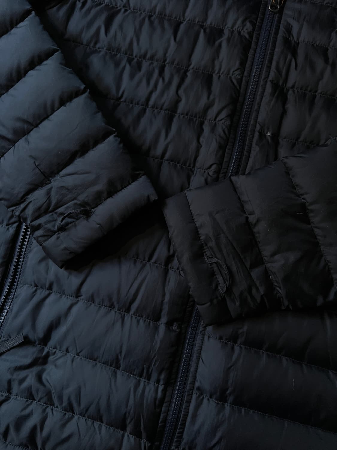 [S]파타고니아 네이비 다운스웨터 덕다운 경량 패딩 상품이미지4