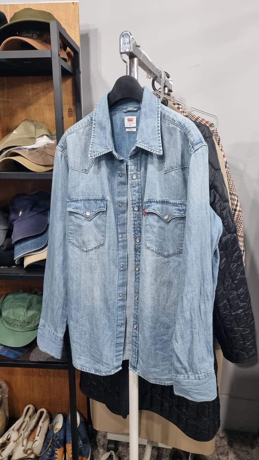 LEVI'S 웨스턴 청셔츠 표식M (국내 L, 가슴반품55) 상품이미지1