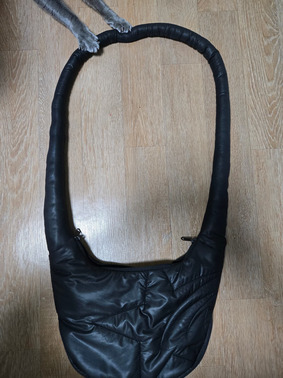 피지컬디파트먼트 크로스백 상품이미지2