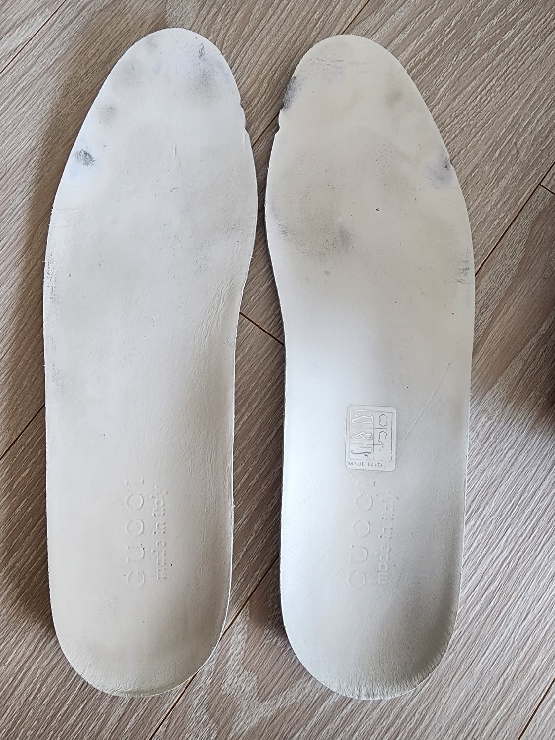 구찌 꿀벌 에이스 스니커즈 정품 판매합니다  상품이미지7