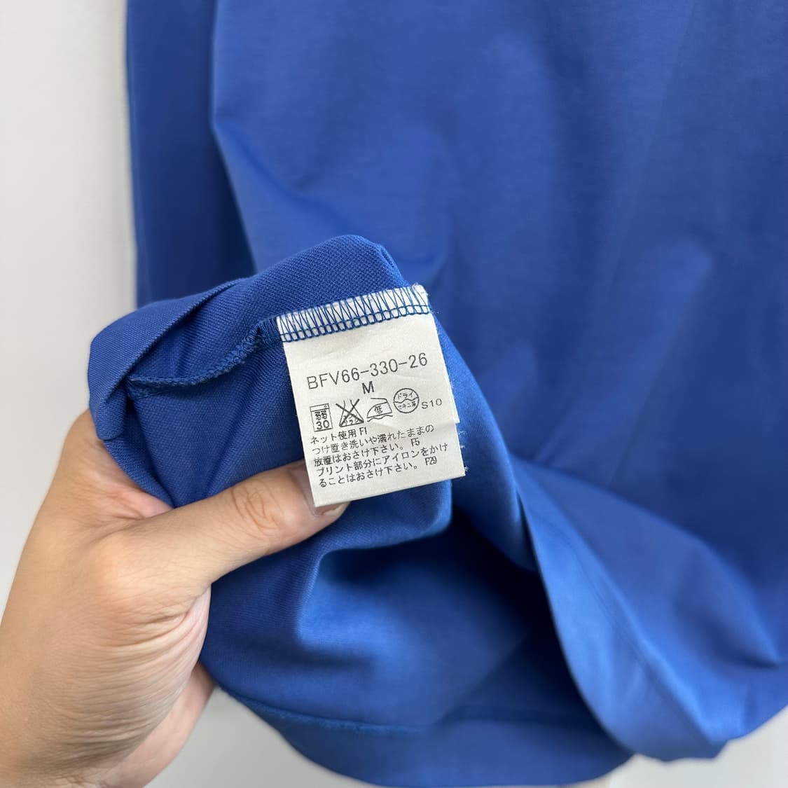 버버리 사이드 라인 로고 하프집업 맨투맨 상품이미지9