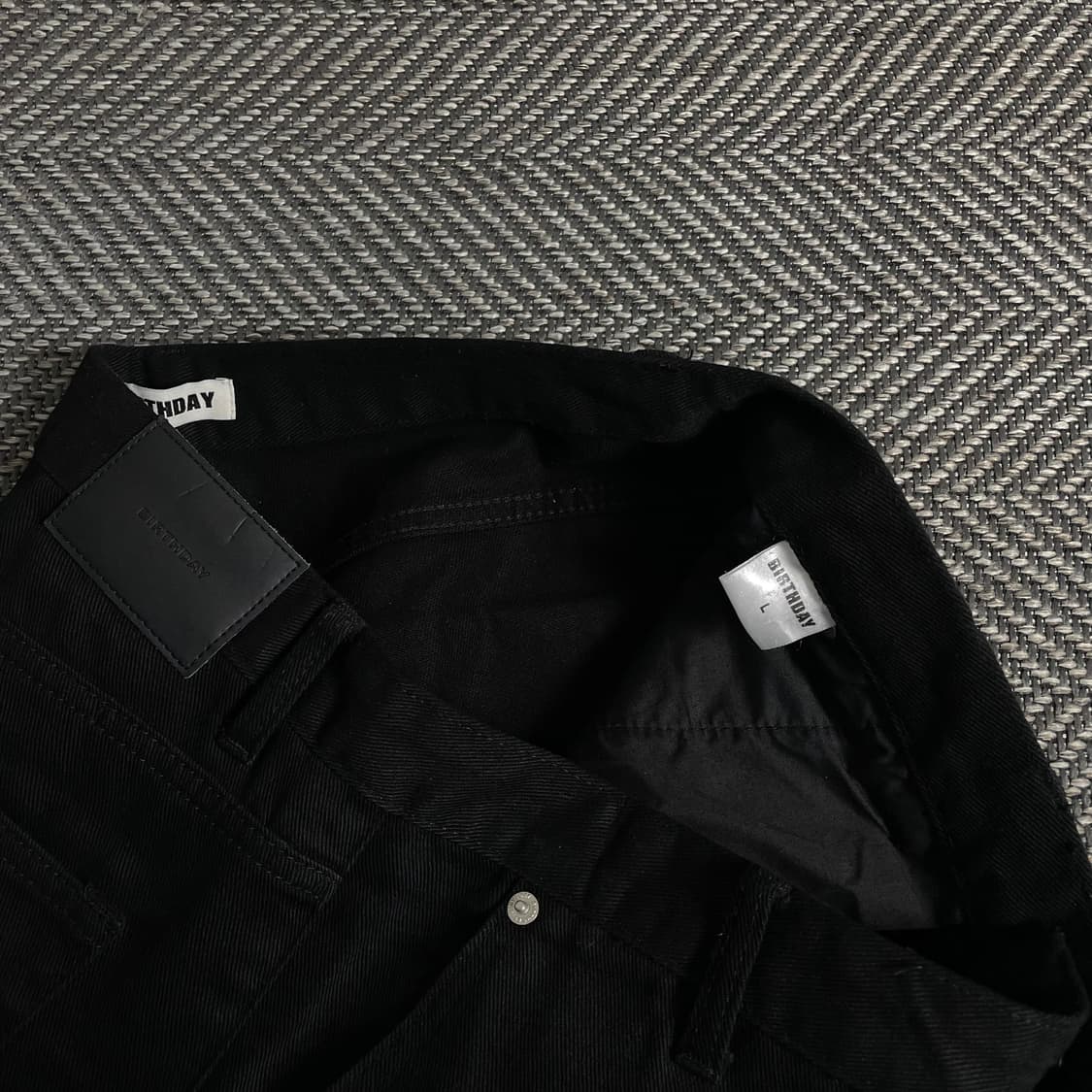 벌스데이 더블니 블랙 데님 와이드 핏 워크 팬츠o 3725 상품이미지5