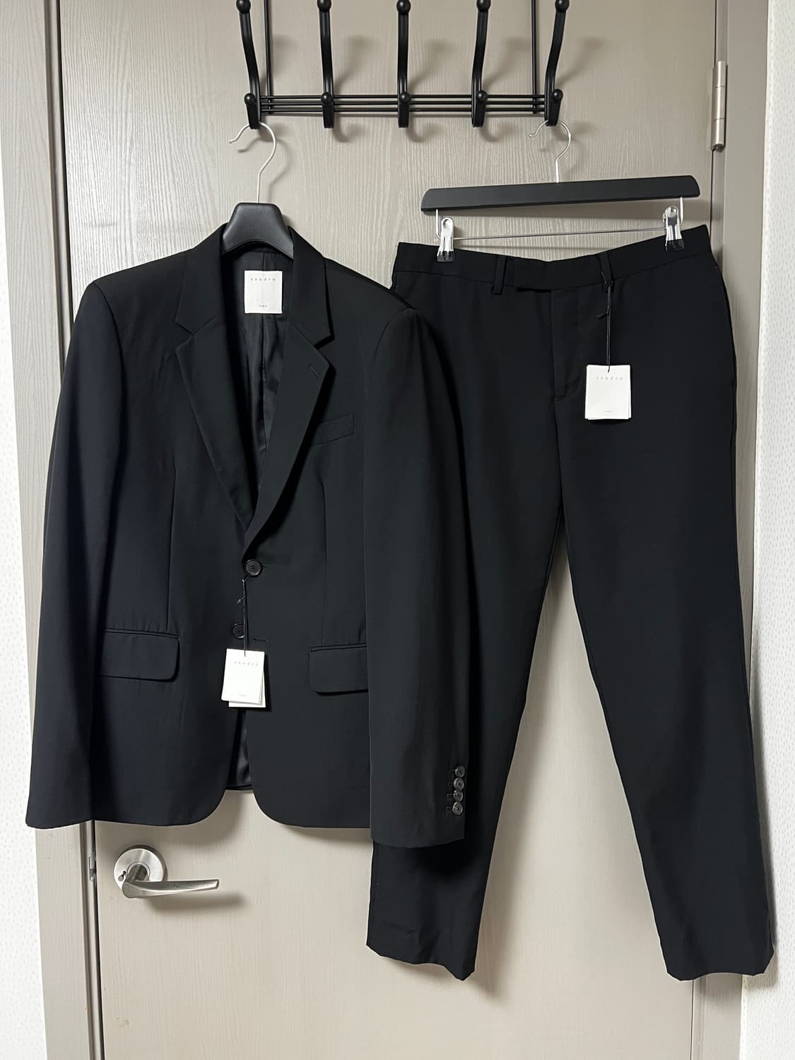 산드로 옴므 수트 셋업 블랙 상품이미지1