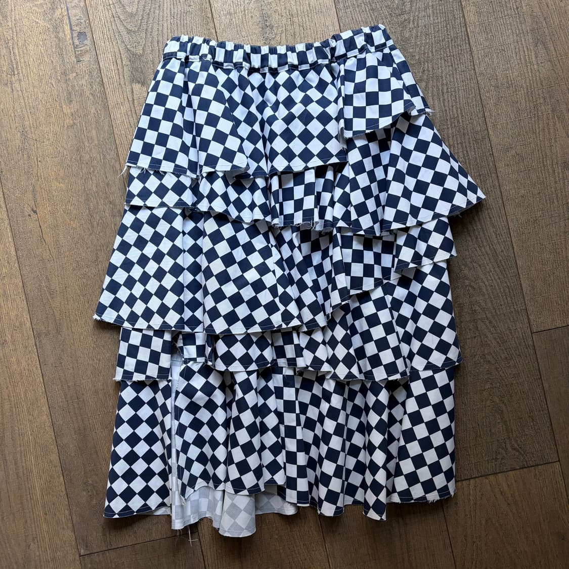 Checker Board Tiered Ruffle Skirt 상품이미지9
