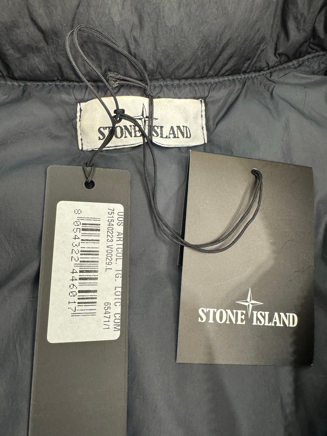 스톤아일랜드 크링클랩스 21FW 논후드 패딩 블랙 상품이미지3