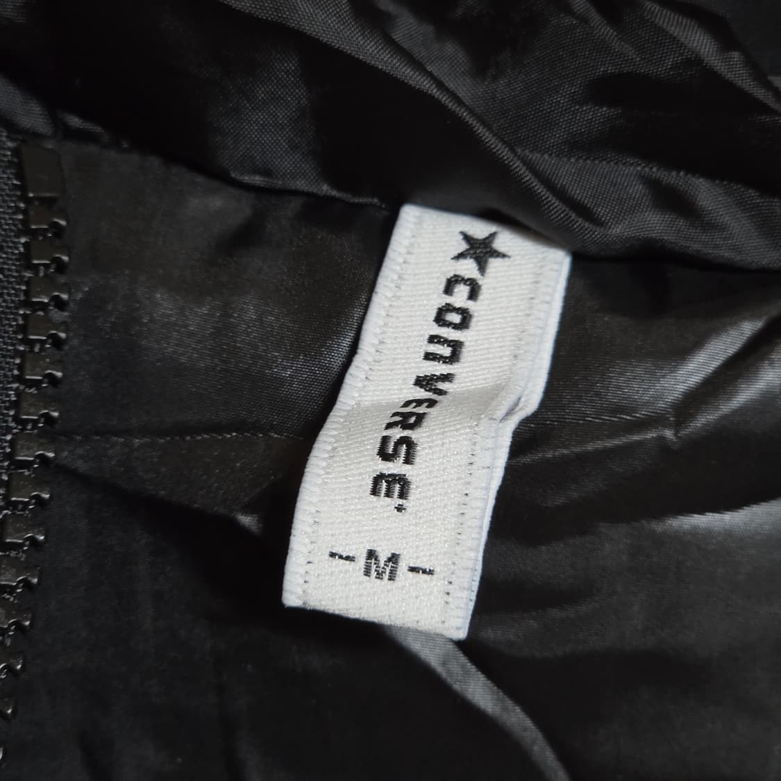 JPN 컨버스 유광 블랙 후드 패딩 점퍼 상품이미지8