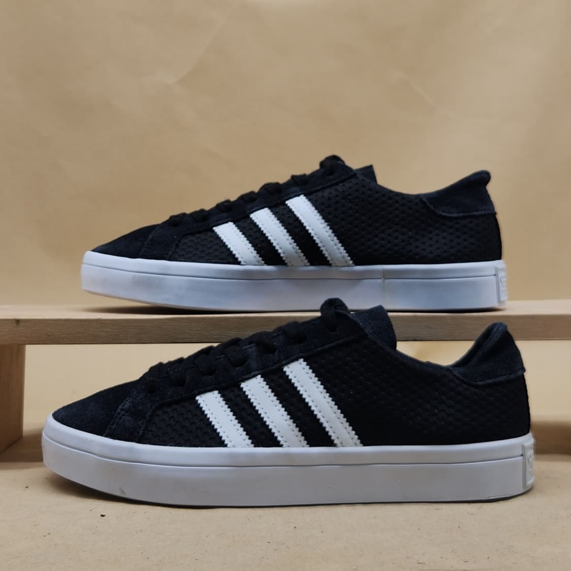 아디다스 코트밴티지 스니커즈 240 상품이미지1