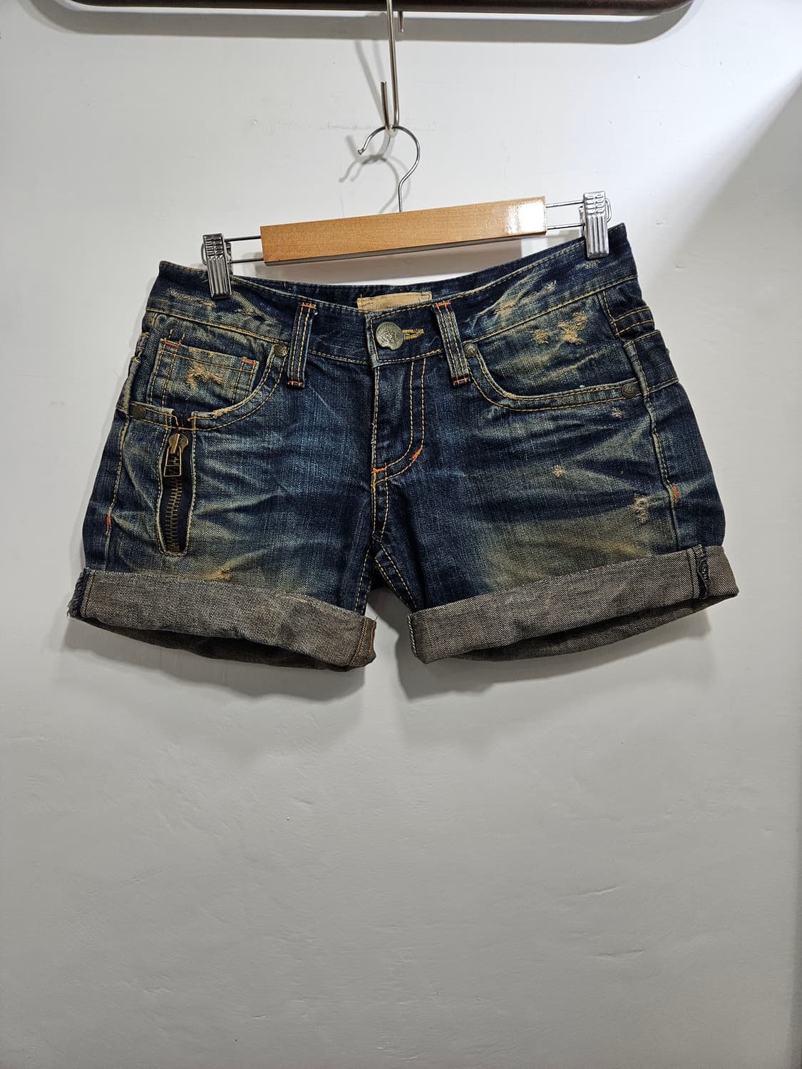 로리타 롤업 디자인 숏데님팬츠 상품이미지1