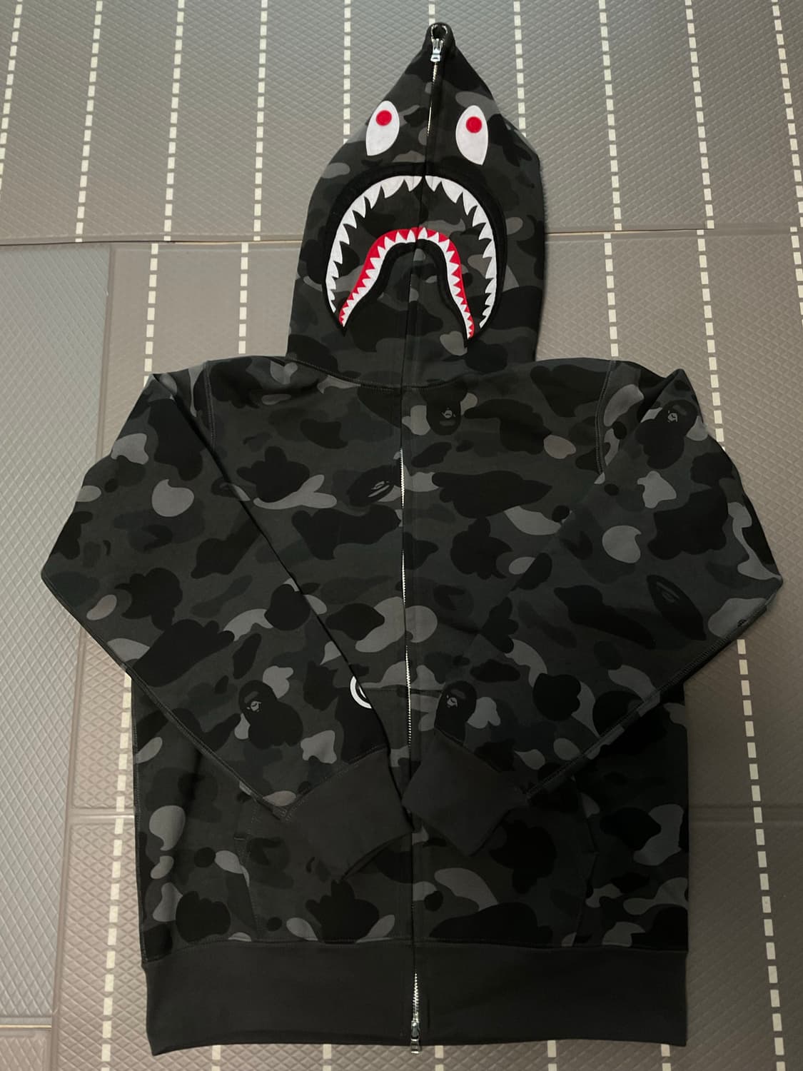 베이프 흑계 후드집업 / L 상품이미지1