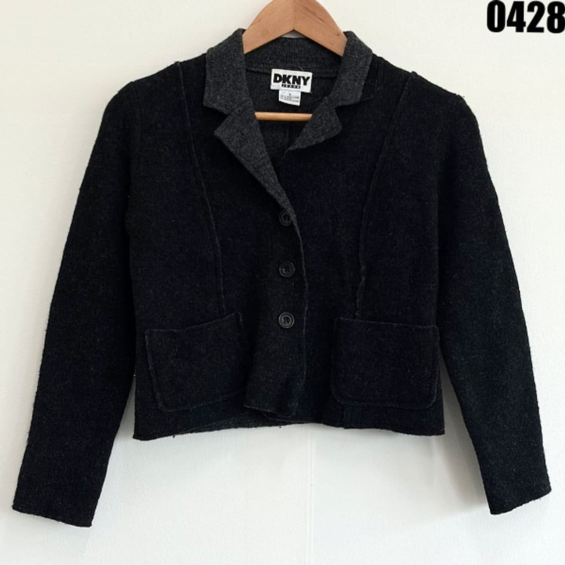 DKNY 울 크롭 자켓 블랙 미니멀 클래식 P 0428 상품이미지1