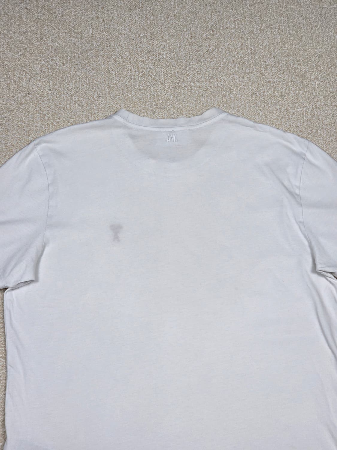 [아미] 아미 드 쾨르 스몰 하트 자수 반팔 티셔츠 | S00055 상품이미지6