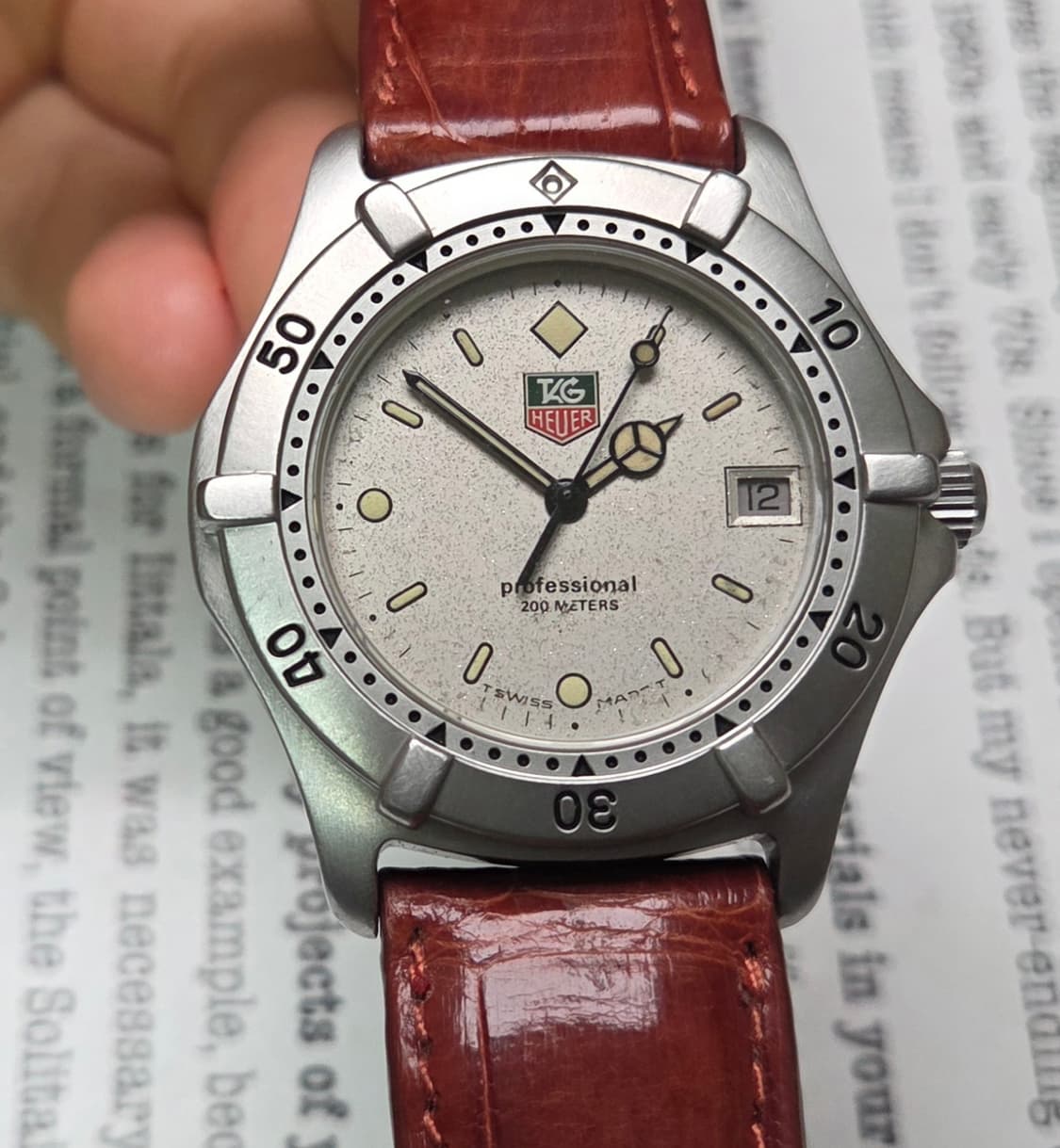 빈티지 태그호이어 프로페셔널 2000 컬러로고 회판 벤츠핸즈 쿼츠 남성용 상품이미지10