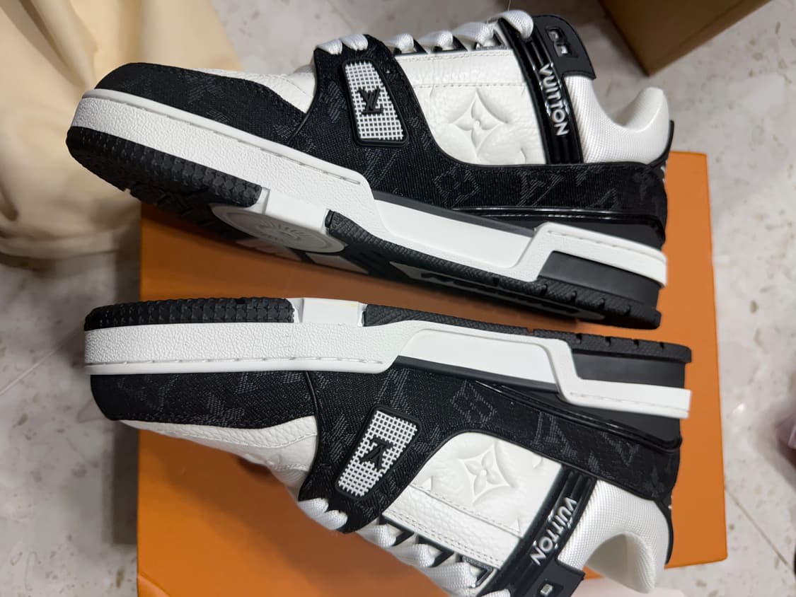 [루이비통] LV 트레이너 스니커즈 / 250 / 풀구성 급처 새상품 상품이미지2