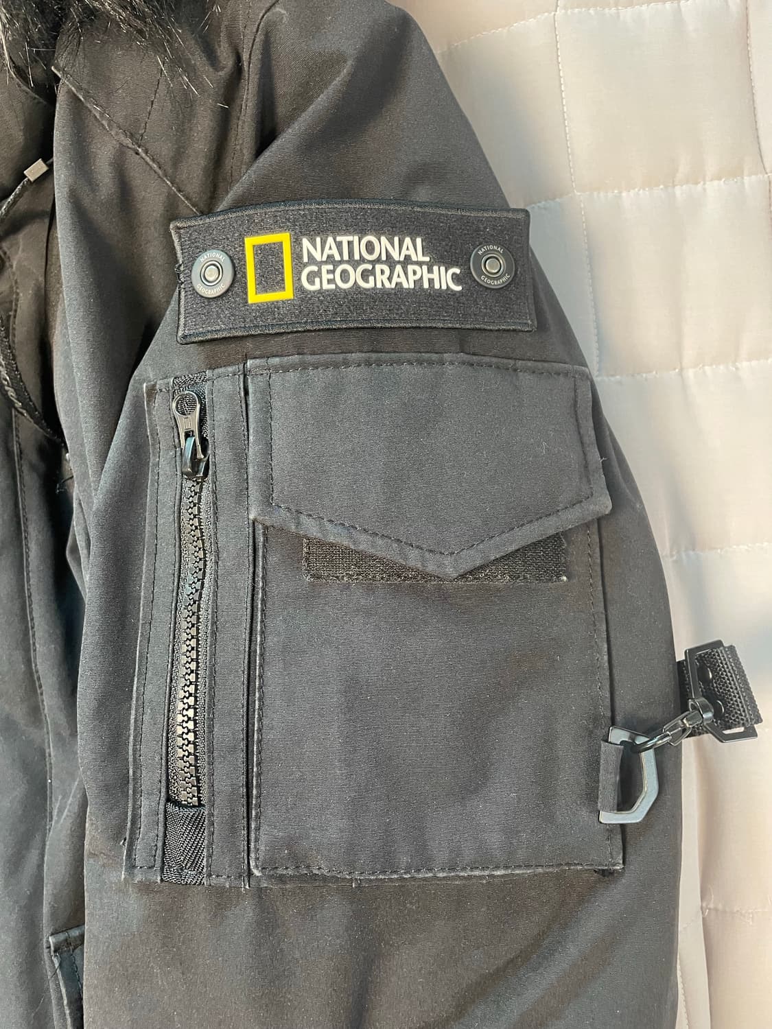 네셔널지오그래픽 숏패딩 타루가 M 상품이미지5