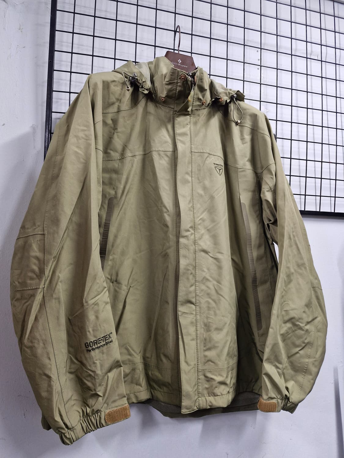 110XXL 트렉스타 고어텍스 바람막이 자켓. 상품이미지2