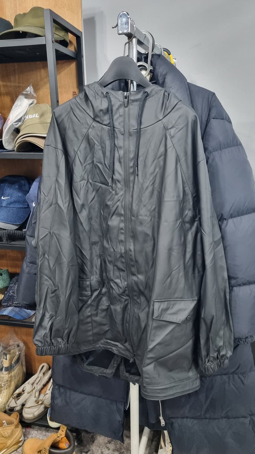 버쉬카 방풍 방수 바람막이 자켓  105적당 (가슴단면66) 상태최상 상품이미지1