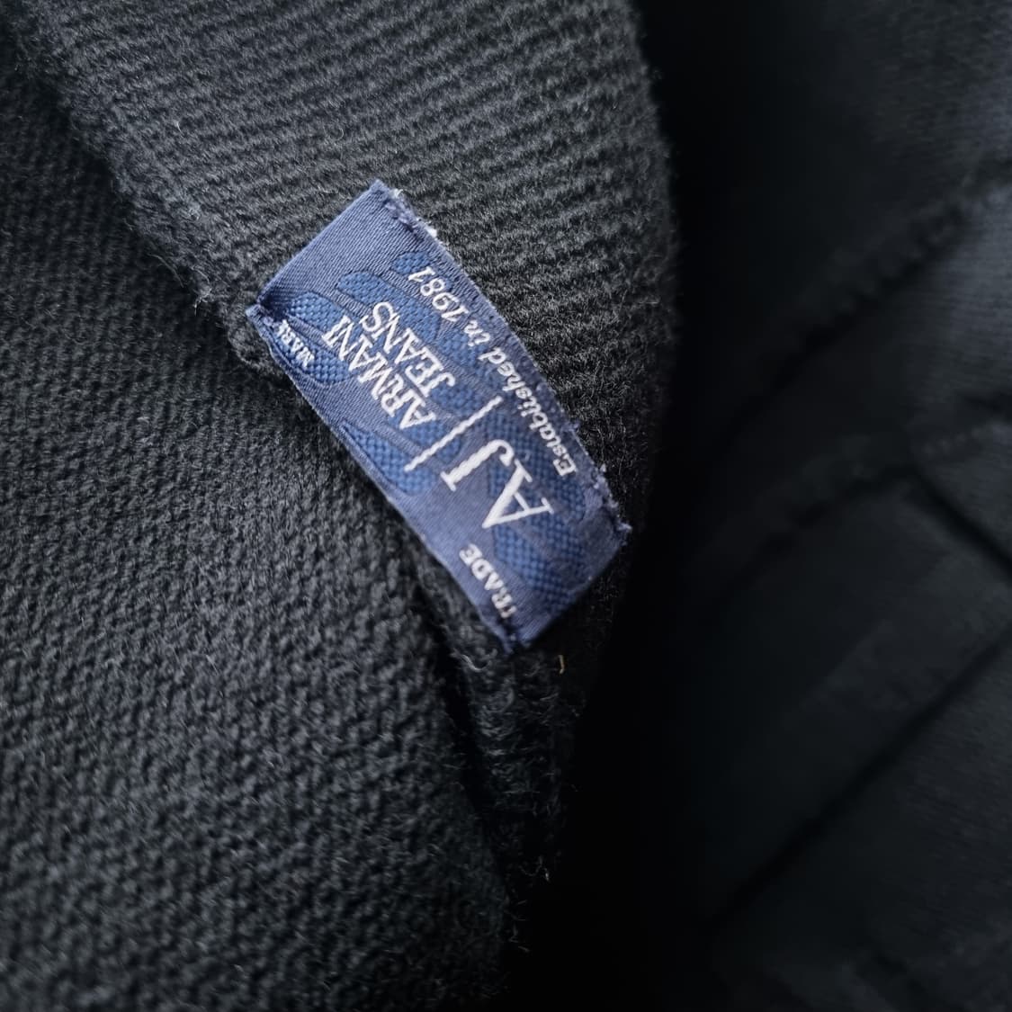 Armani Jeans 블랙 니트 가방 상품이미지5