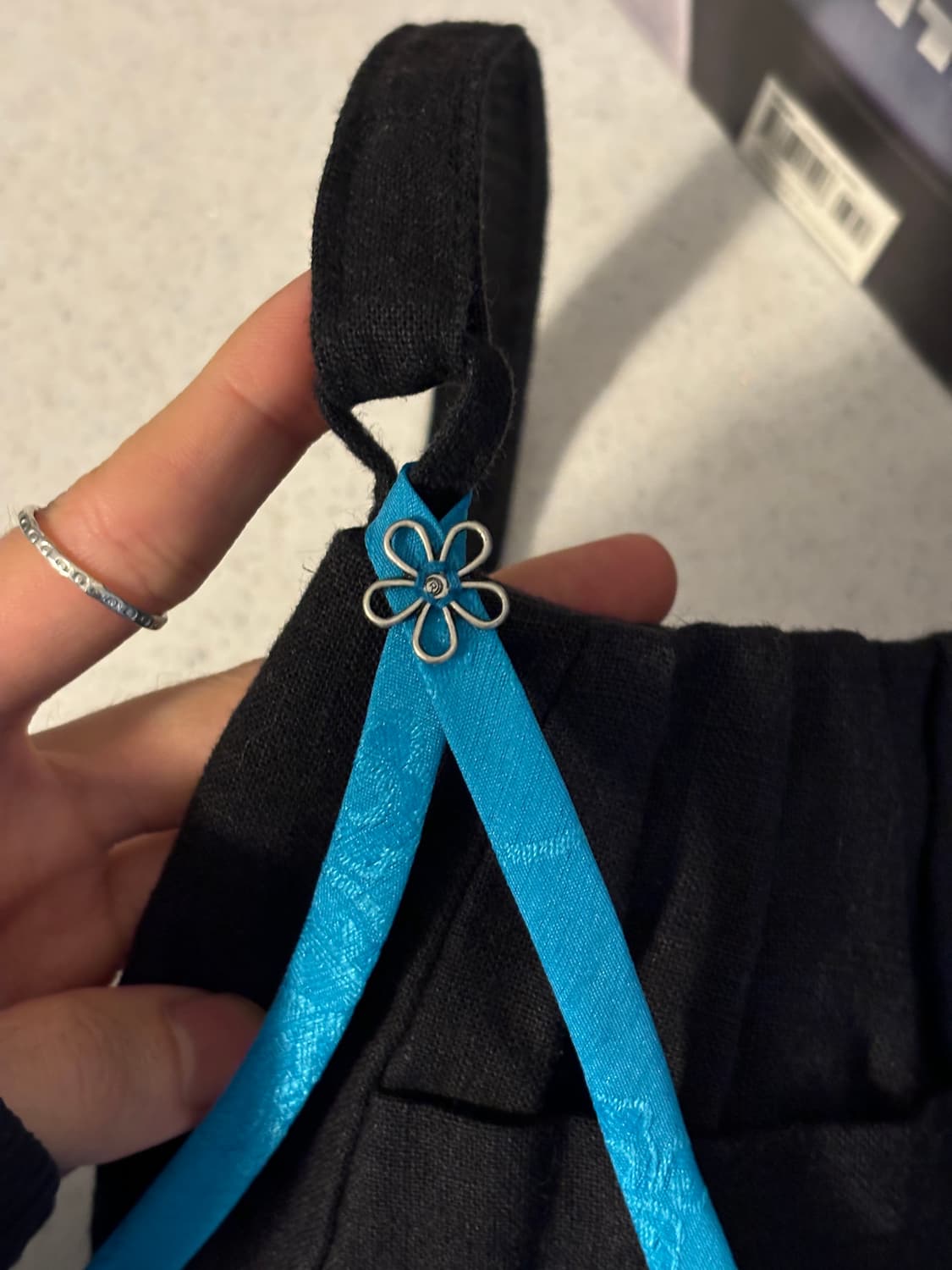 돌실나이 라미 크로스백 상품이미지5