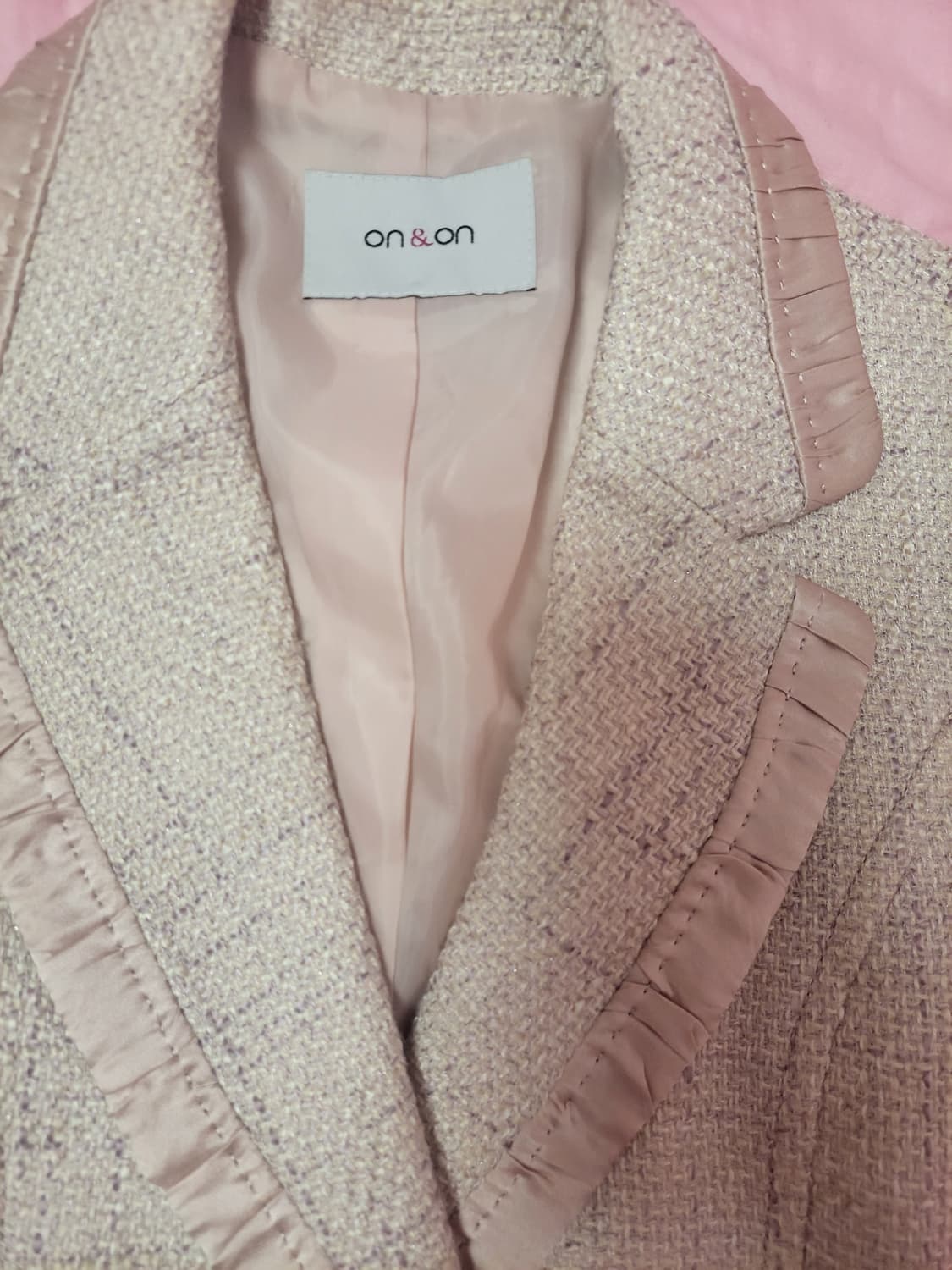 급처상태좋음!온앤온 딸기우유핑크 트위드 공주 자켓 레니본st리즈리사st 상품이미지3