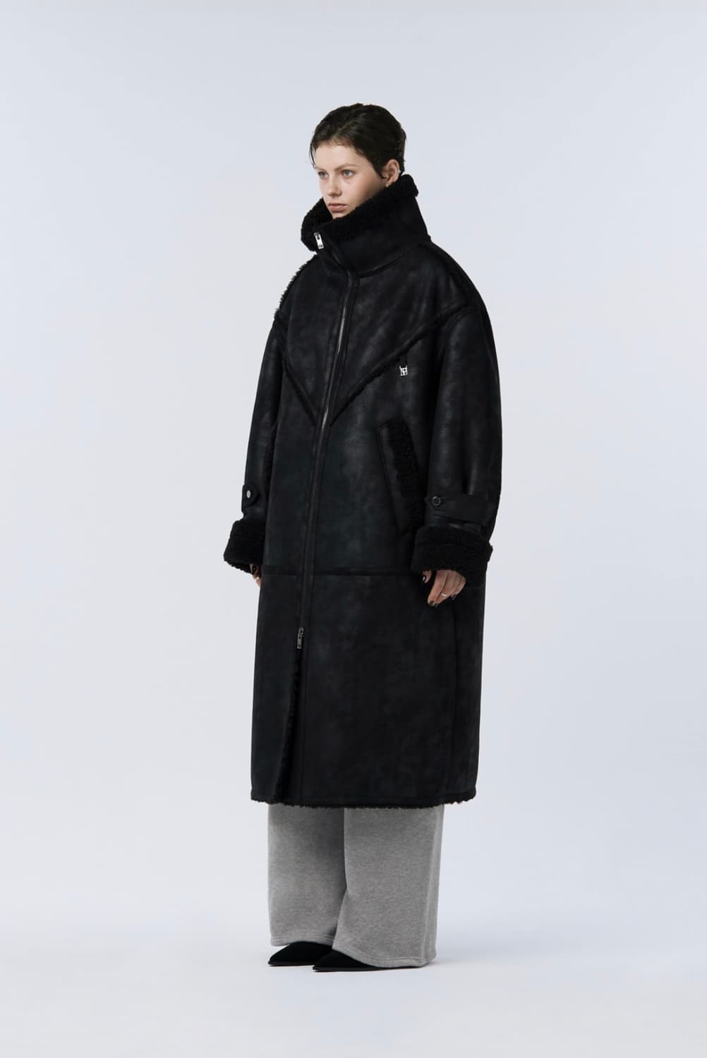 트리밍버드 하이넥 롱 무스탕 코트 블랙 상품이미지3