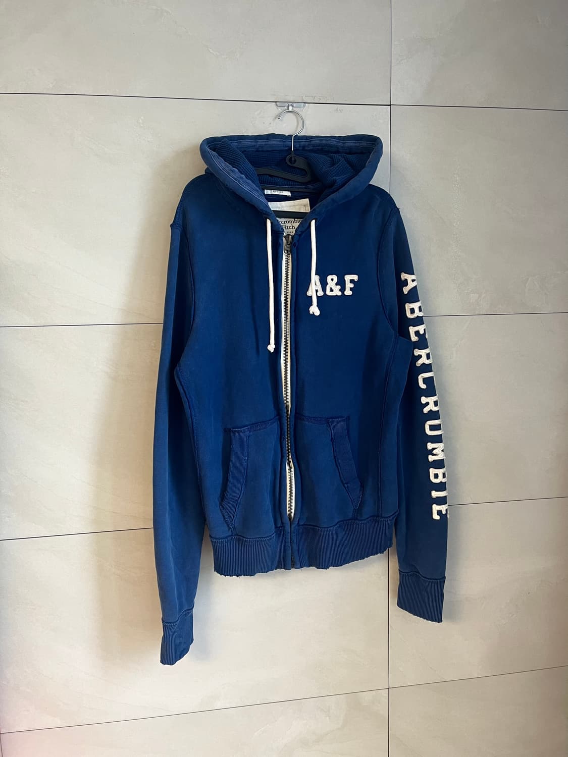 아베크롬비 A&F 스펠로고 대장 후드집업 블루 [L] 상품이미지4