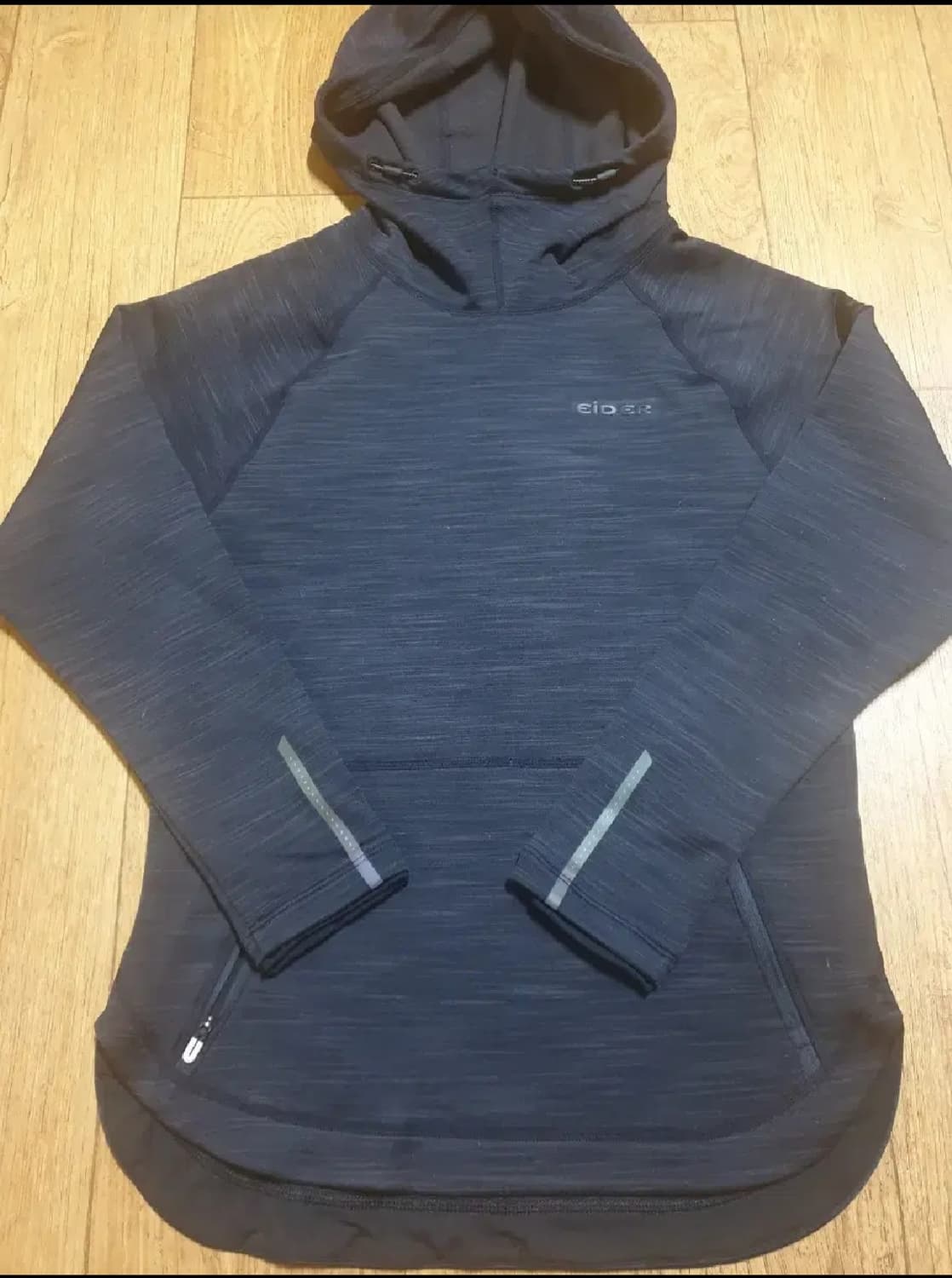 아이더 후드티 90 사이즈입니다 상품이미지2