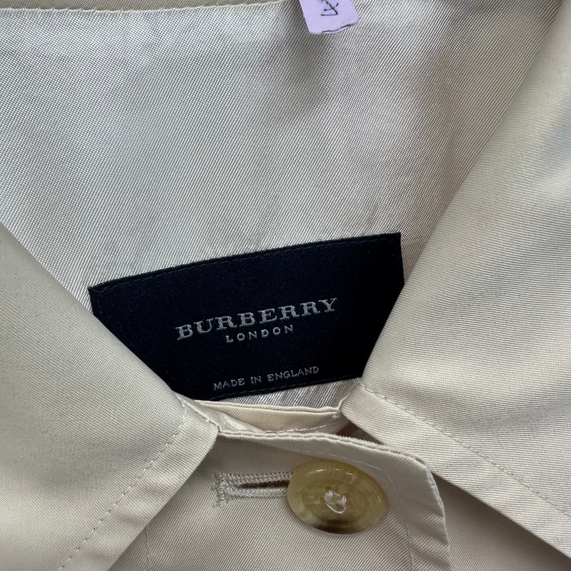 버버리 영국판 정품 체크 디테일 맥코트 드라이완 상품이미지9