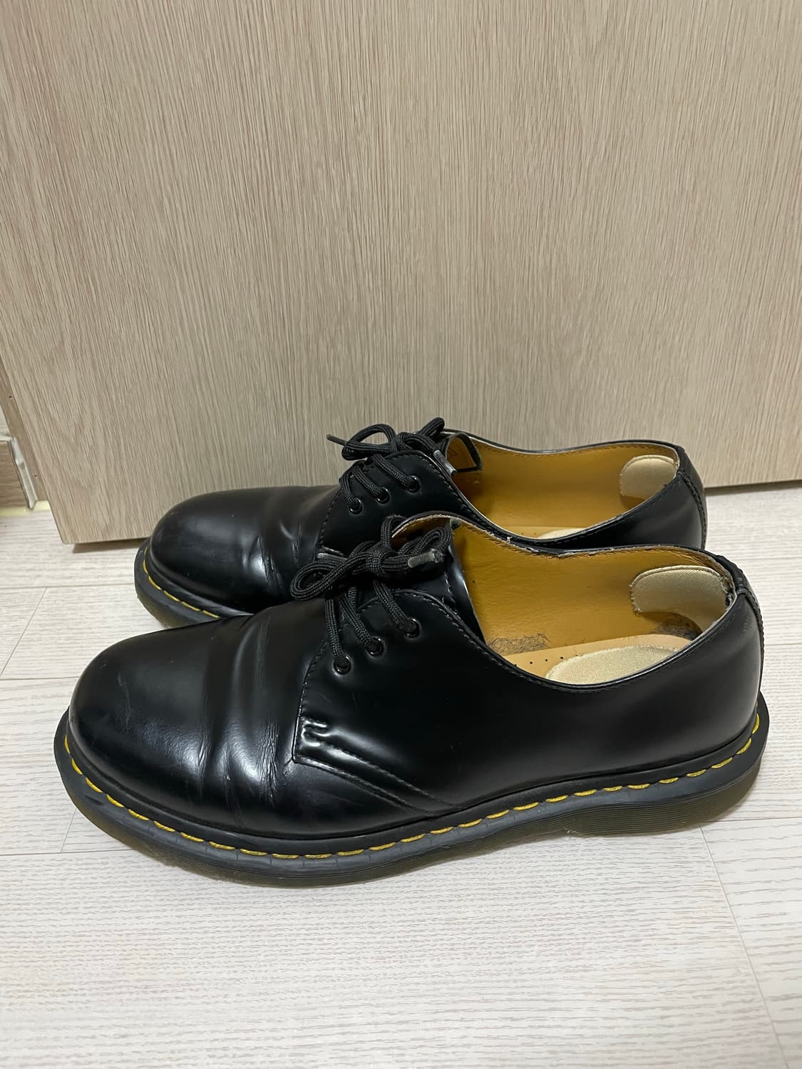 닥터마틴 1461 스무스 270 판매합니다 상품이미지2