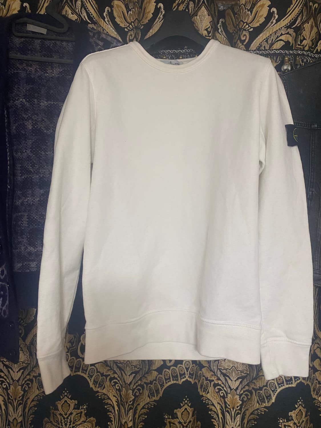 [정품] 스톤아일랜드 화이트 와펜 맨투맨 M 상품이미지1