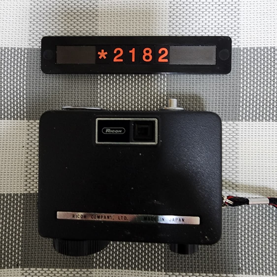 리코 오토하프 SE 필름카메라 실버바디 상품이미지3