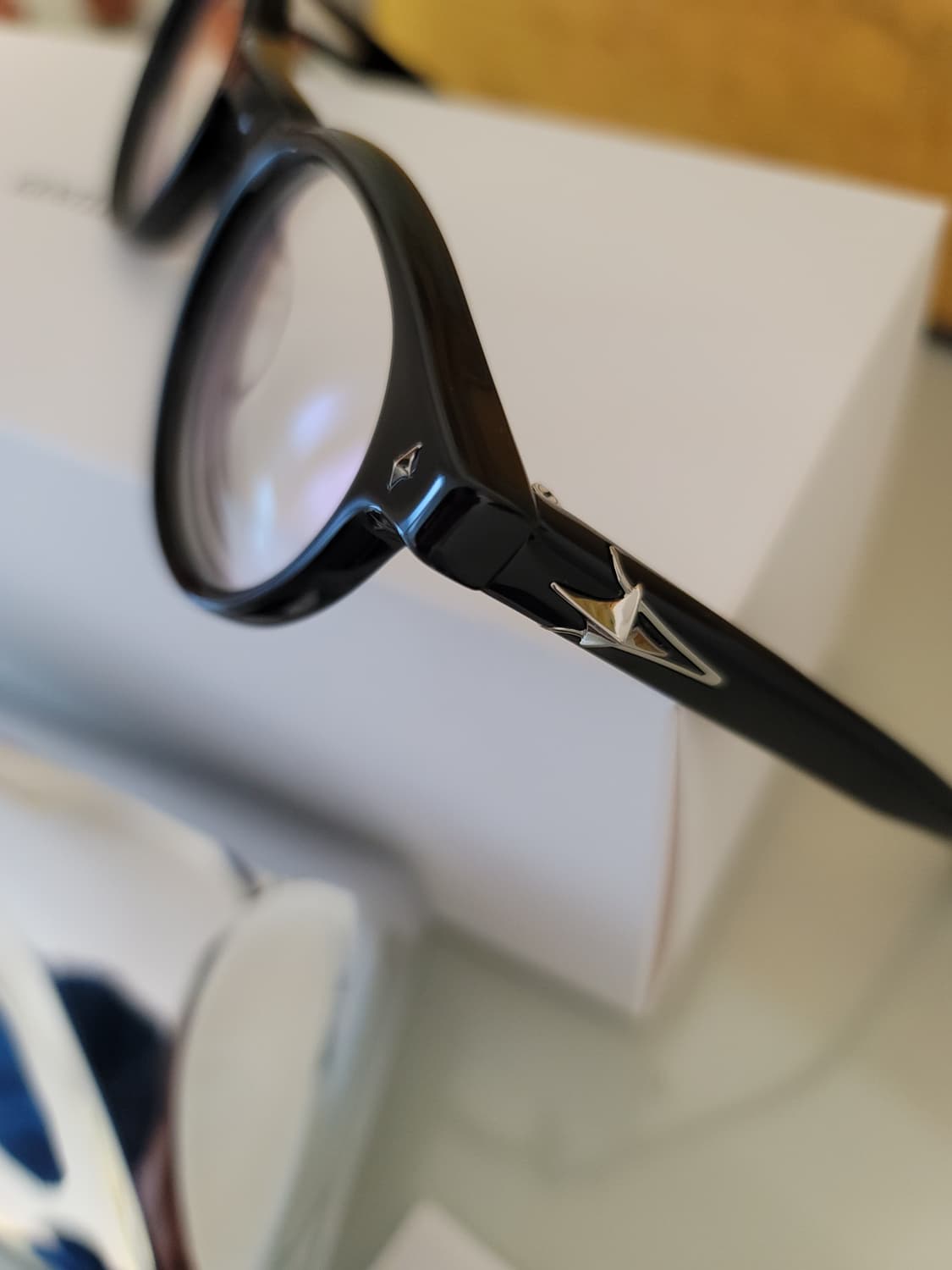 젠틀몬스터 론01(RON 01)판매(새것수준) 상품이미지5