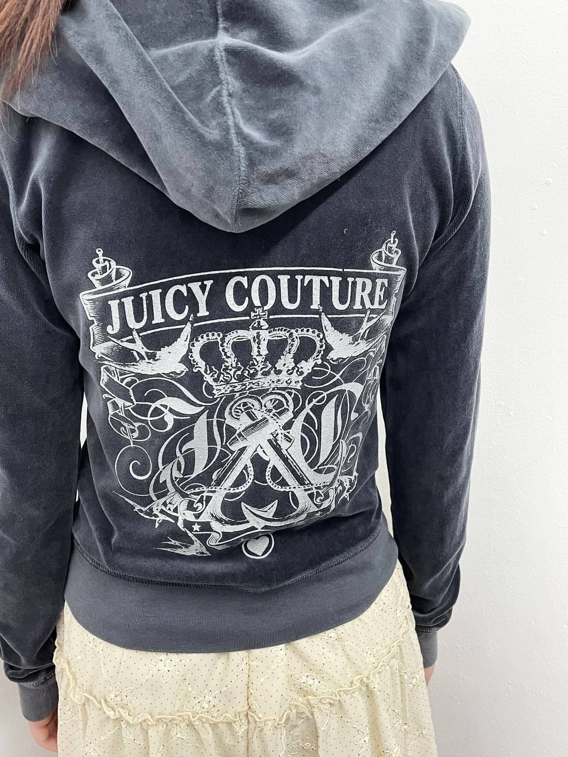 쥬시꾸뛰르 차콜 로고 벨로아 후드집업  상품이미지3