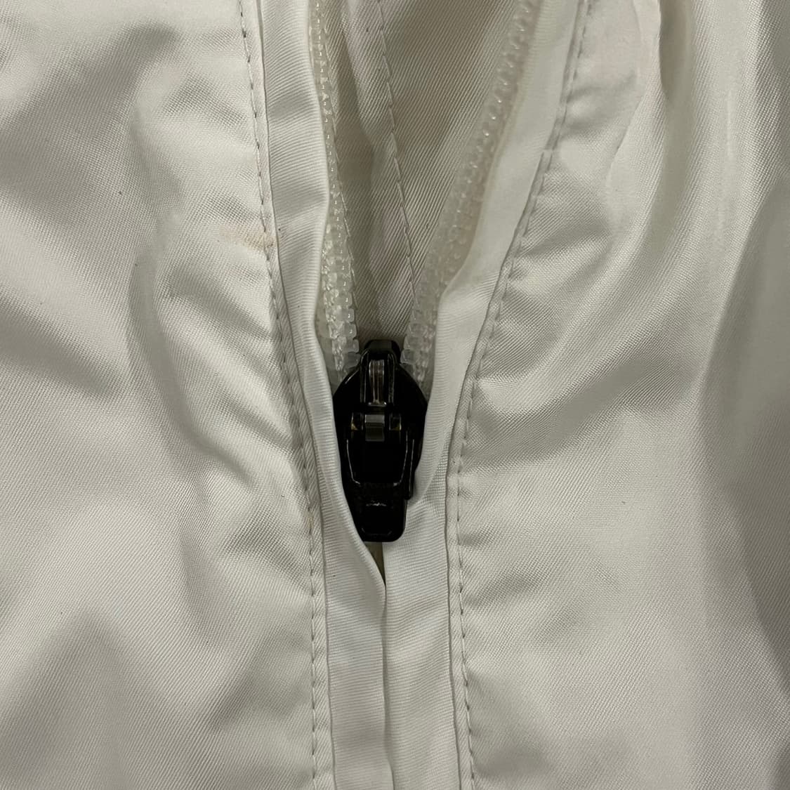 [정품/XL] 나이키 화이트 바람막이 6 넘버링 b13 상품이미지6