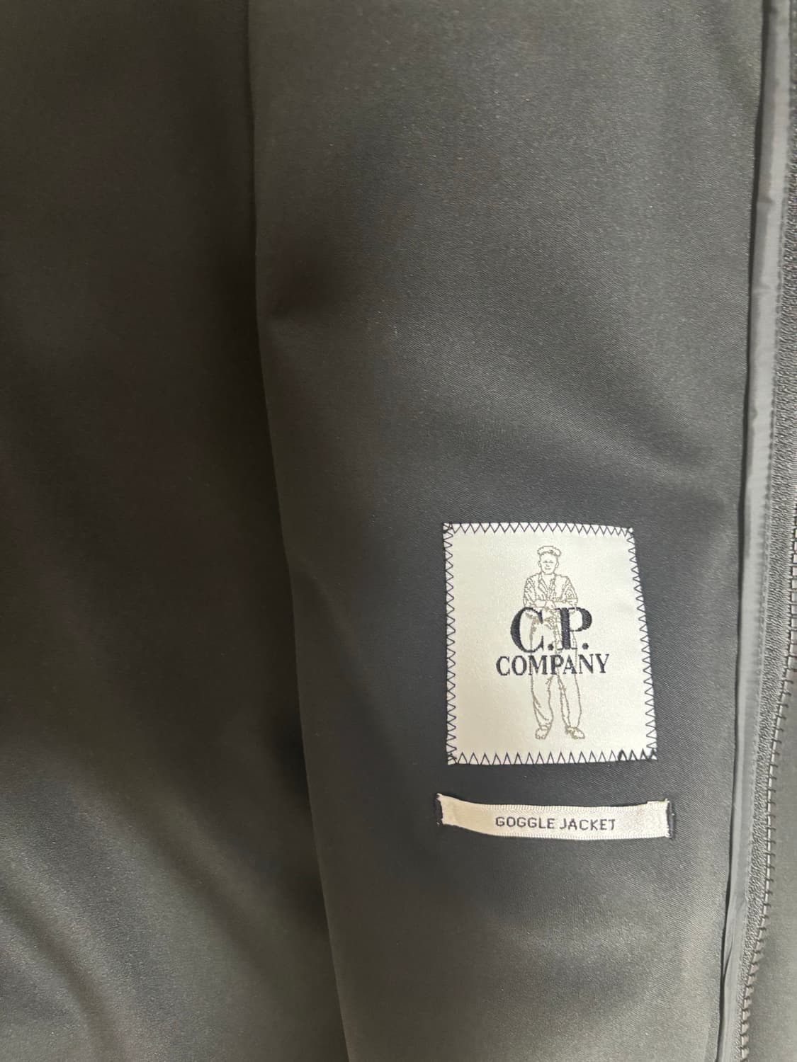  C.P Company 고글 바람막이 상품이미지4