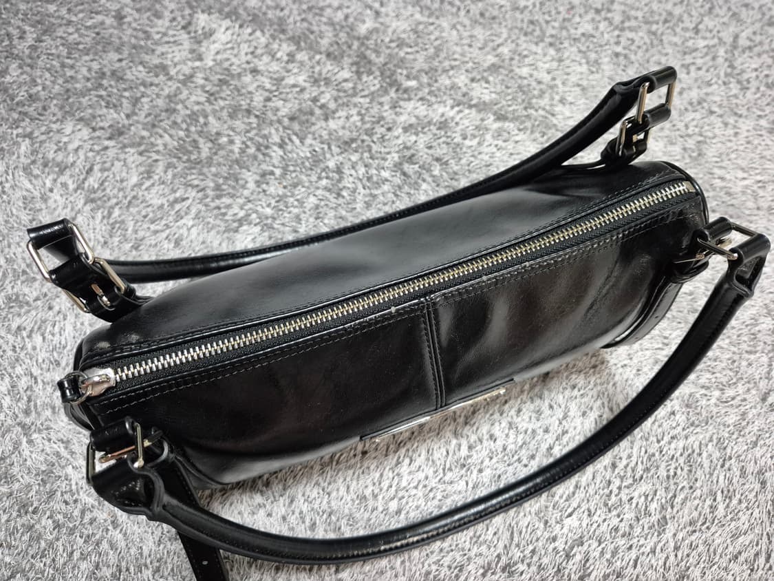 마뗑킴 버클 스트랩 숄더백 블랙 상품이미지6