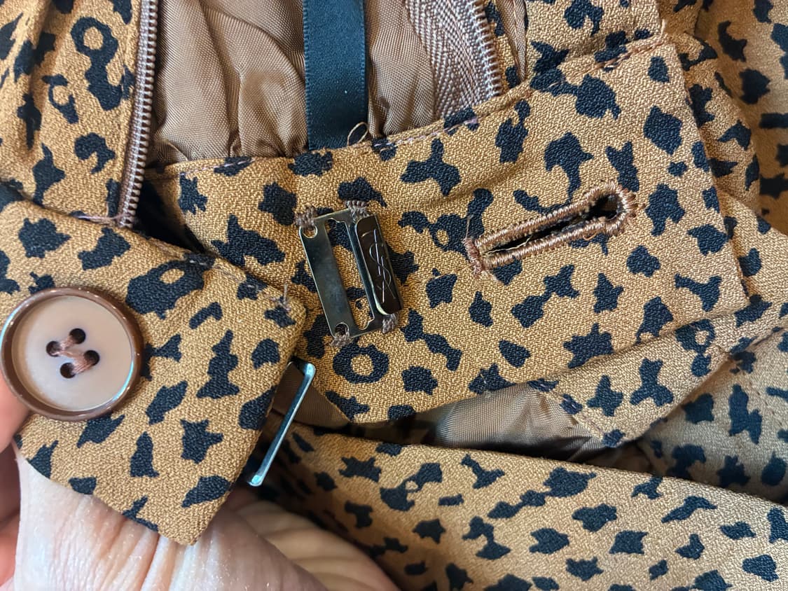 입생로랑 ysl 90년대 빈티지 호피 미디 스커트 상품이미지3