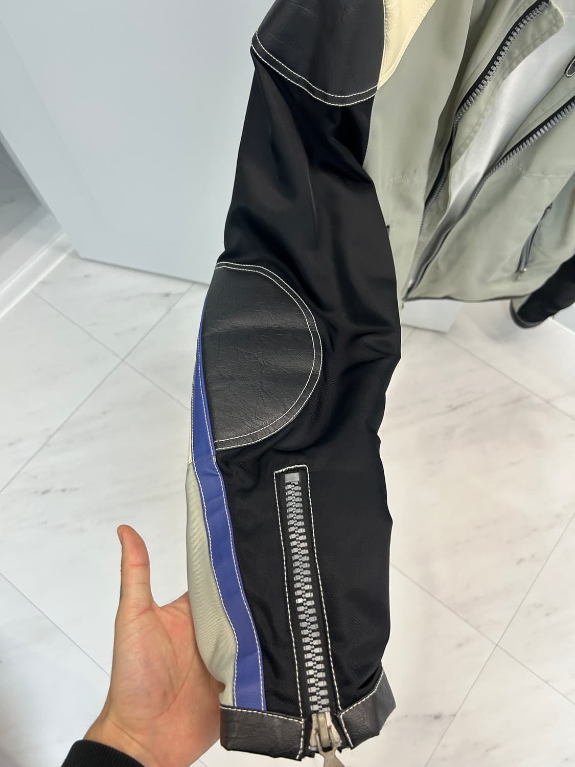 디젤 J-크리에이터 컬러블록 나일론 바이커 자켓 블랙 그레이 48 상품이미지10