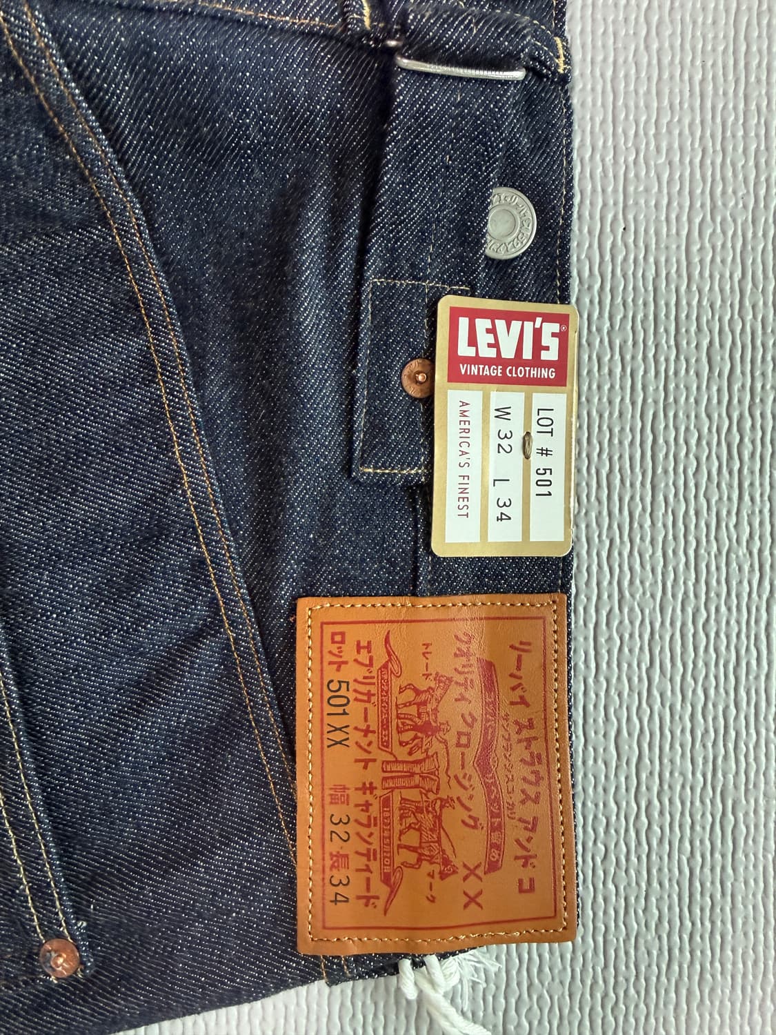 lvc 1922 카타카나 한정판 32/34판매합니다 상품이미지3