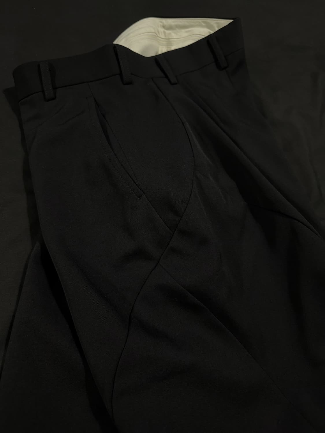 Comme des Garcons Curved Panel Trousers 상품이미지6
