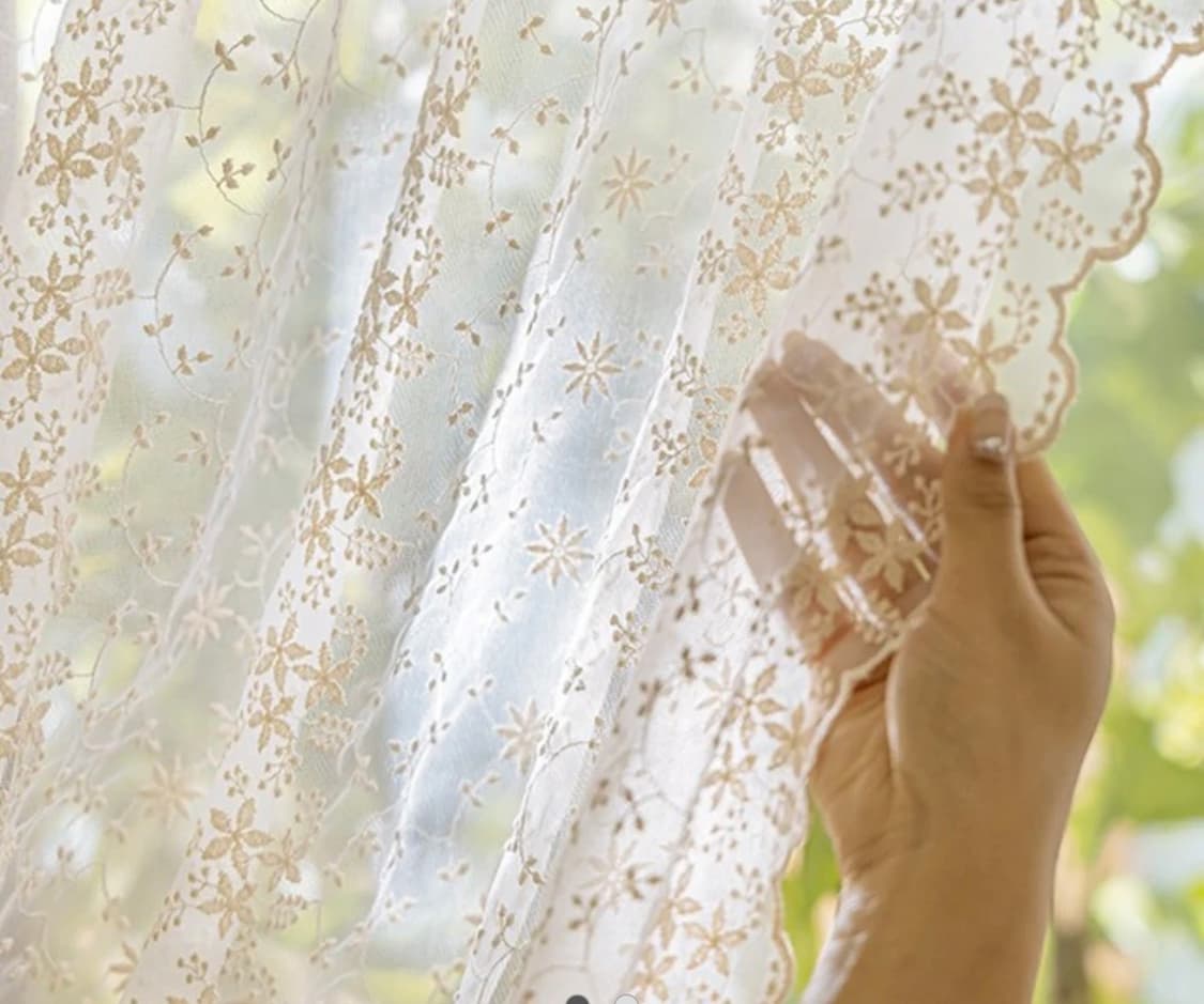 데코뷰 자수커튼 상품이미지1