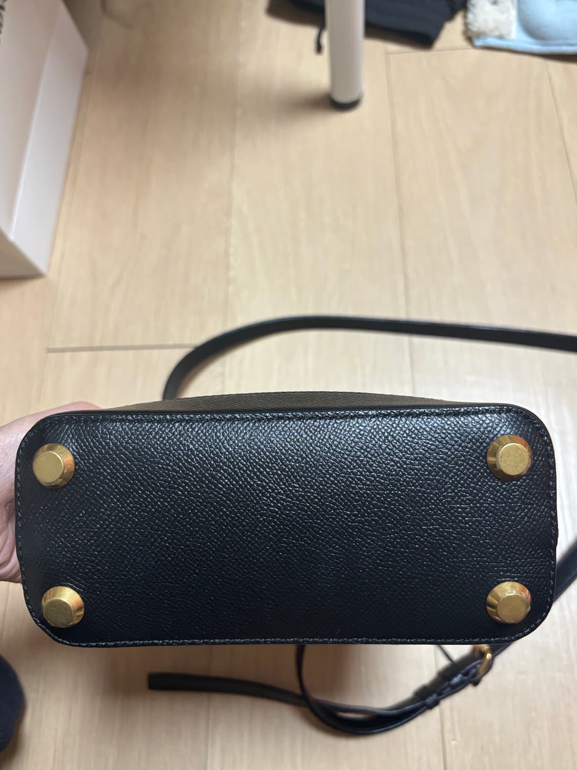 발렌시아가 빌탑xxs 상품이미지4