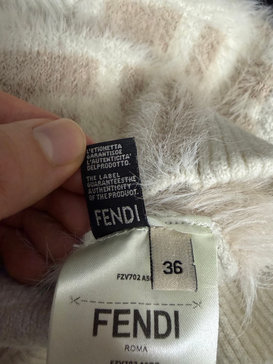 [희귀컬러/S급] 펜디 FF 로고 자카드 집업 36 (매장가 250만 이 상품이미지5