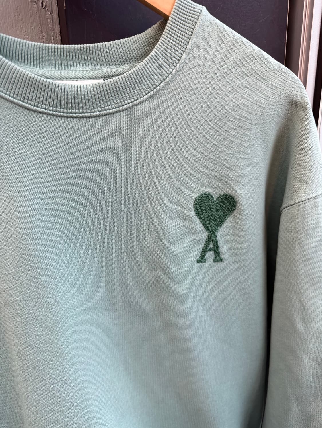 L/ 아미 하트 빅로고 맨투맨 상품이미지4