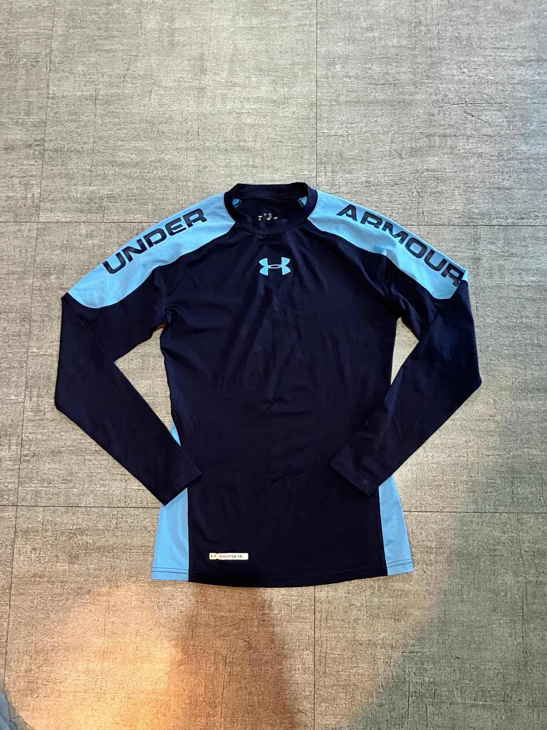 Underarmour 언더아머 기능성 긴팔티셔츠 상품이미지1