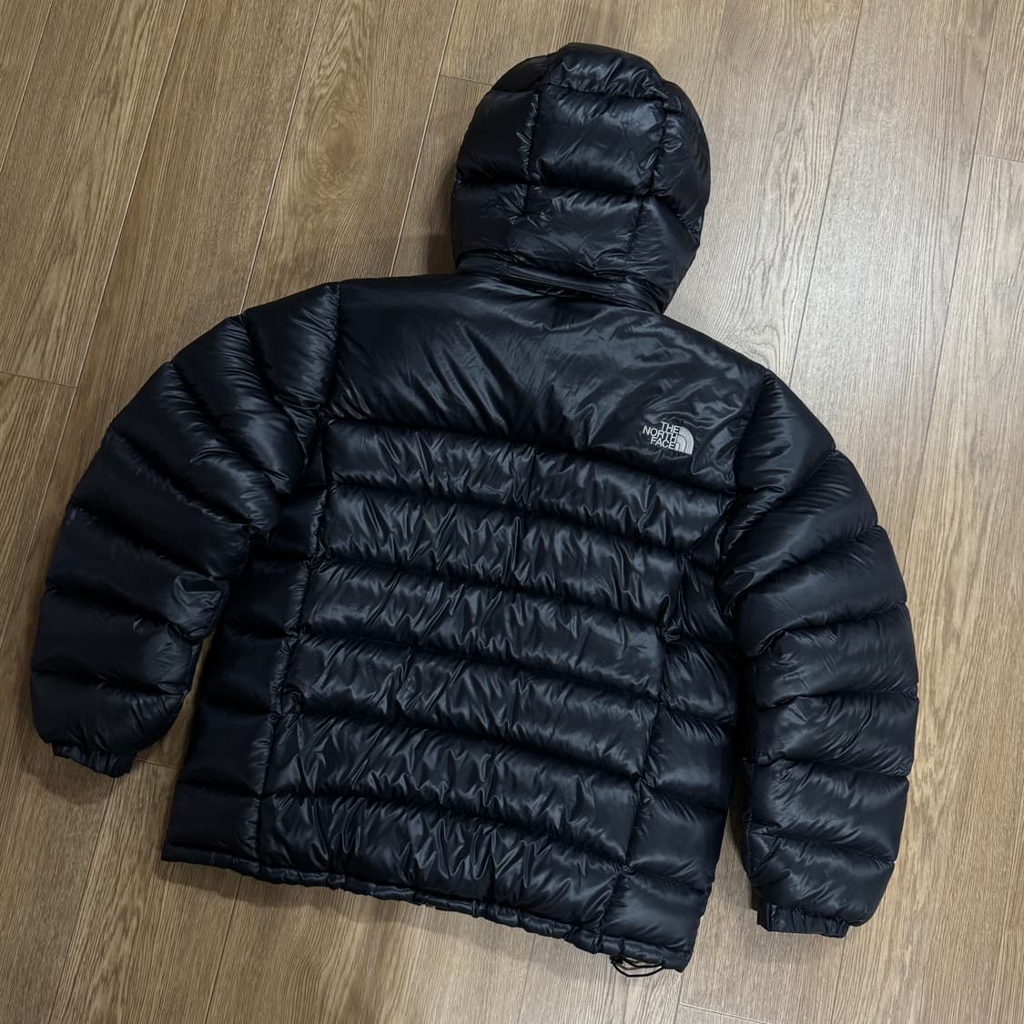 노스페이스 고프코어 애벌레 패딩 XXL 상품이미지4