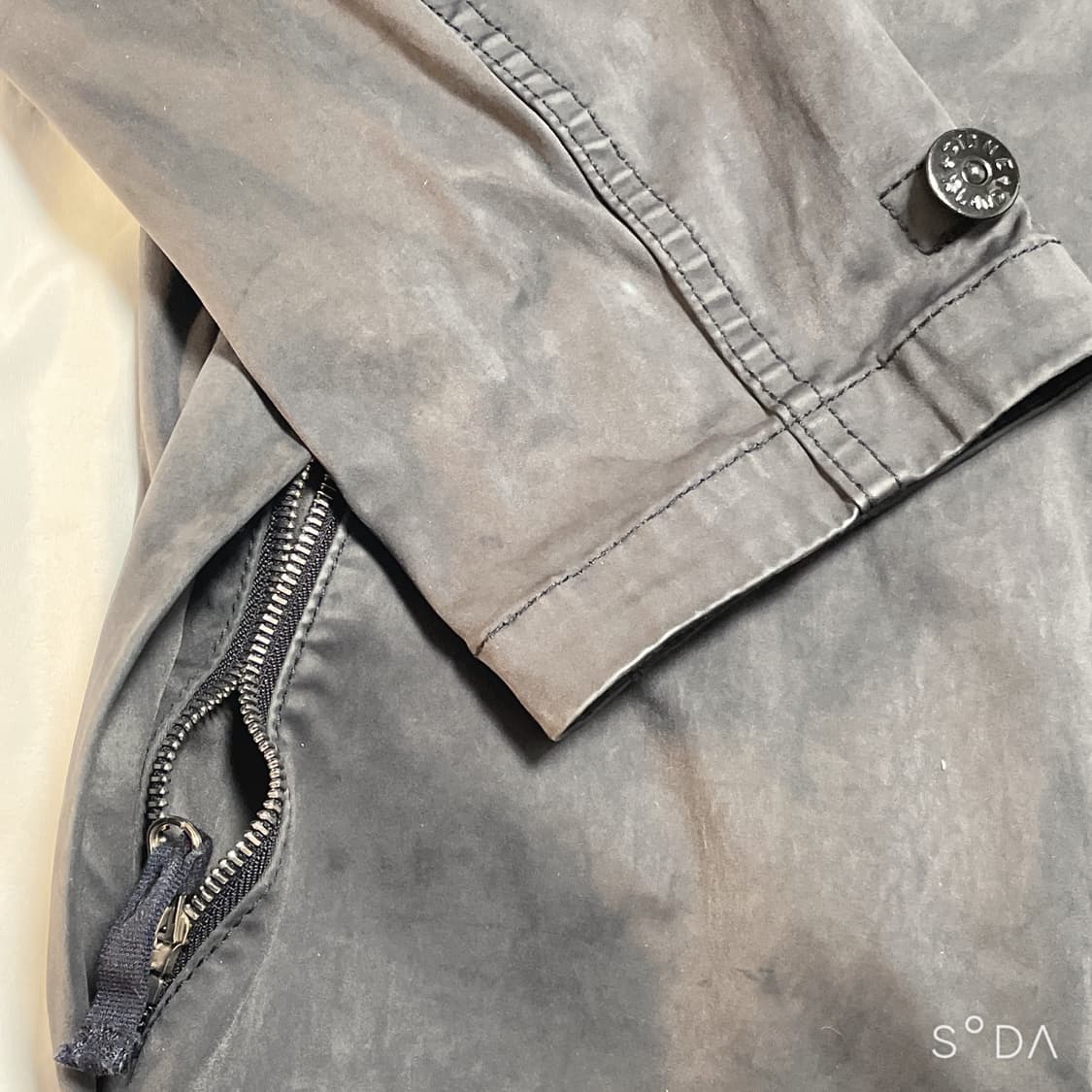 스톤아일랜드 왁스 코트 그레이 상품이미지6