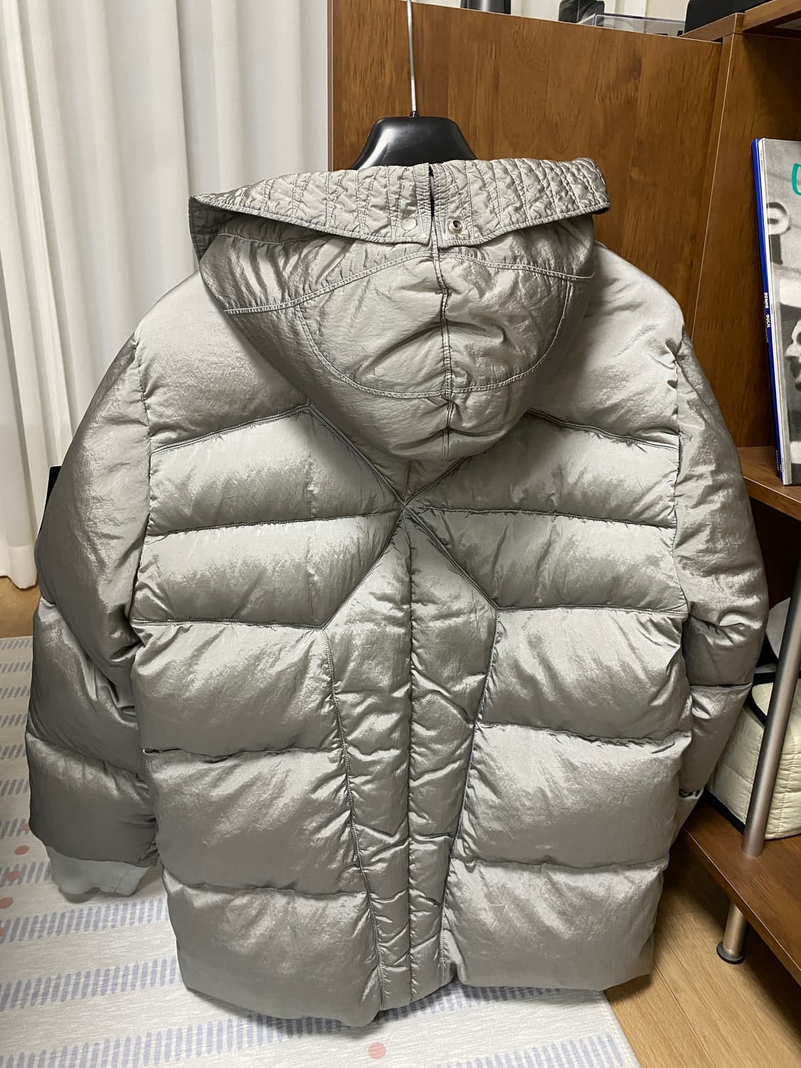 스톤아일랜드 나일론메탈 22fw 실버 L 상품이미지6