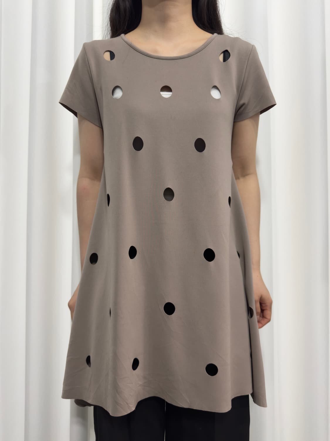 dot design top 상품이미지1